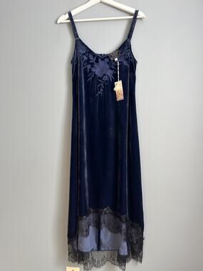 Jade by Johnny Was Velvet Slip Dress S Sapphire Blue Embroidered Lace Hem NWT